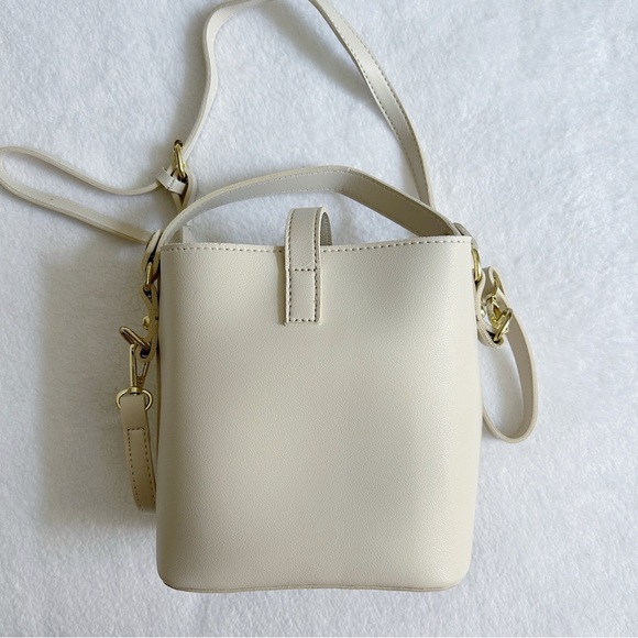 SHEIN Mini Bucket Crossbody Bucket Bag Cream - Picture 4 of 12